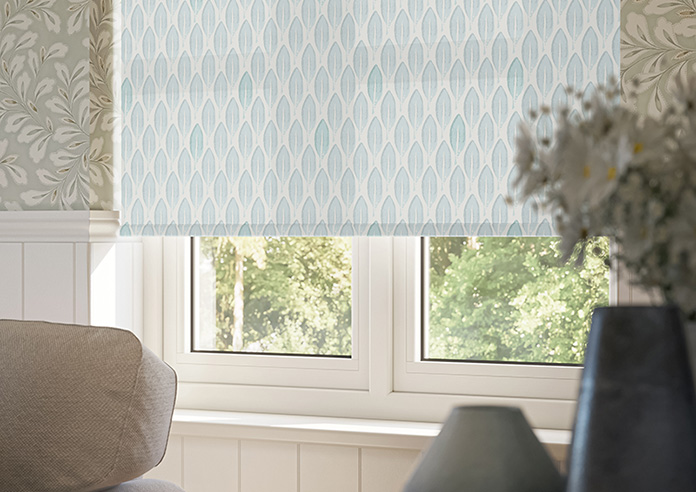 Leafy Print, Robin Blue - Roller Blind - Image 5